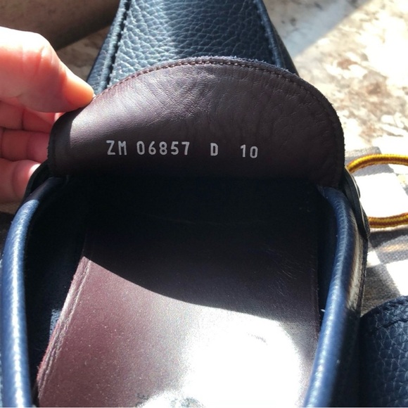 Men’s Ferragamo shoes - Picture 5 of 6